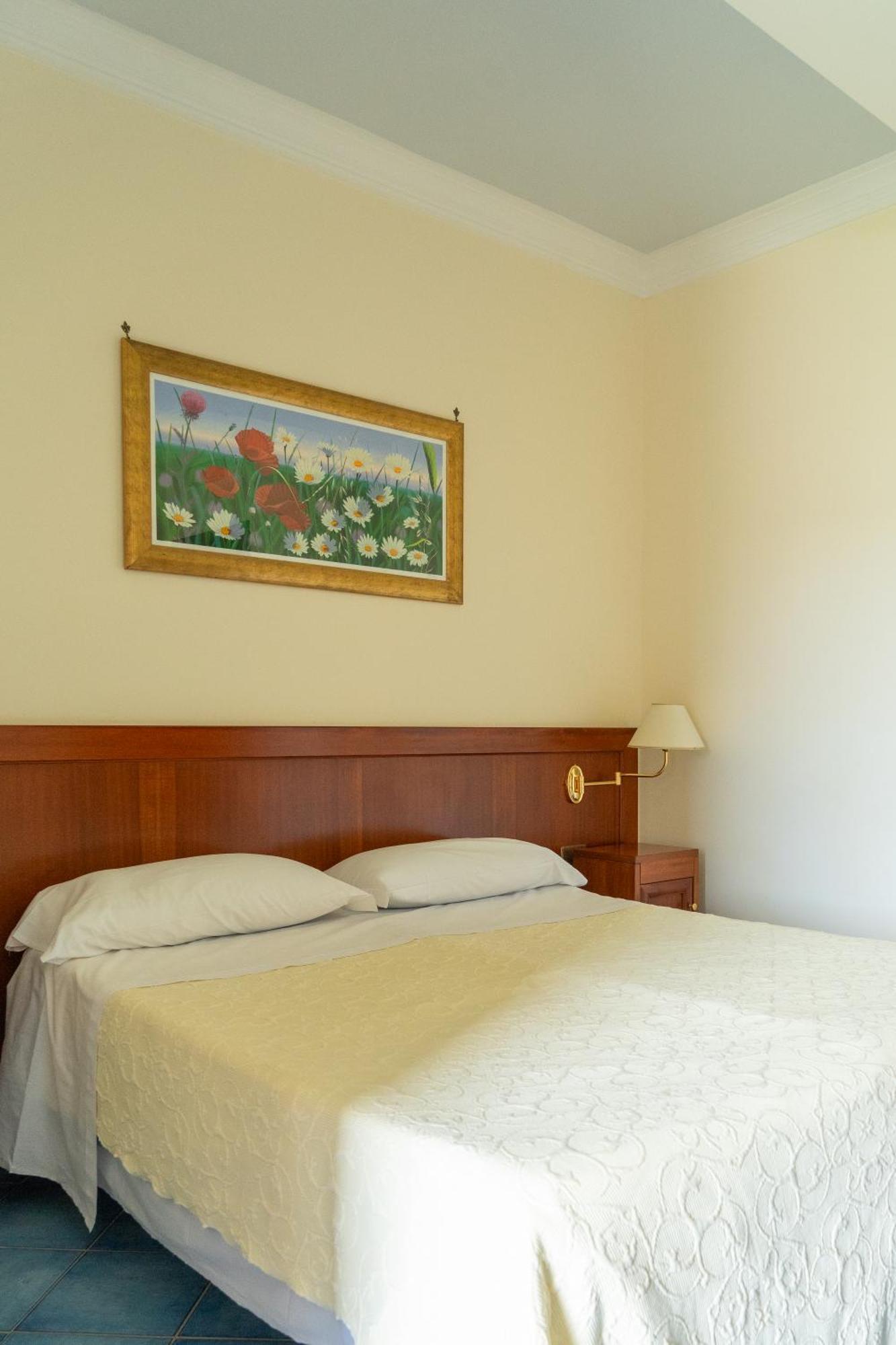 Villa Acacia Ponza Buitenkant foto